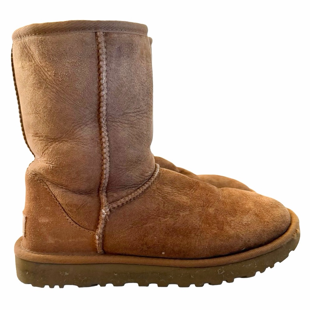 Ugg Classic Chestnut Boot Womens Size 6